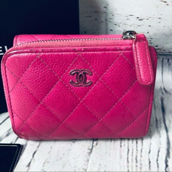 Chanel Matelasse Quilted Leather Pink Caviar Trifold Wallet CC Logo & Box/Card - Picture 2 of 13